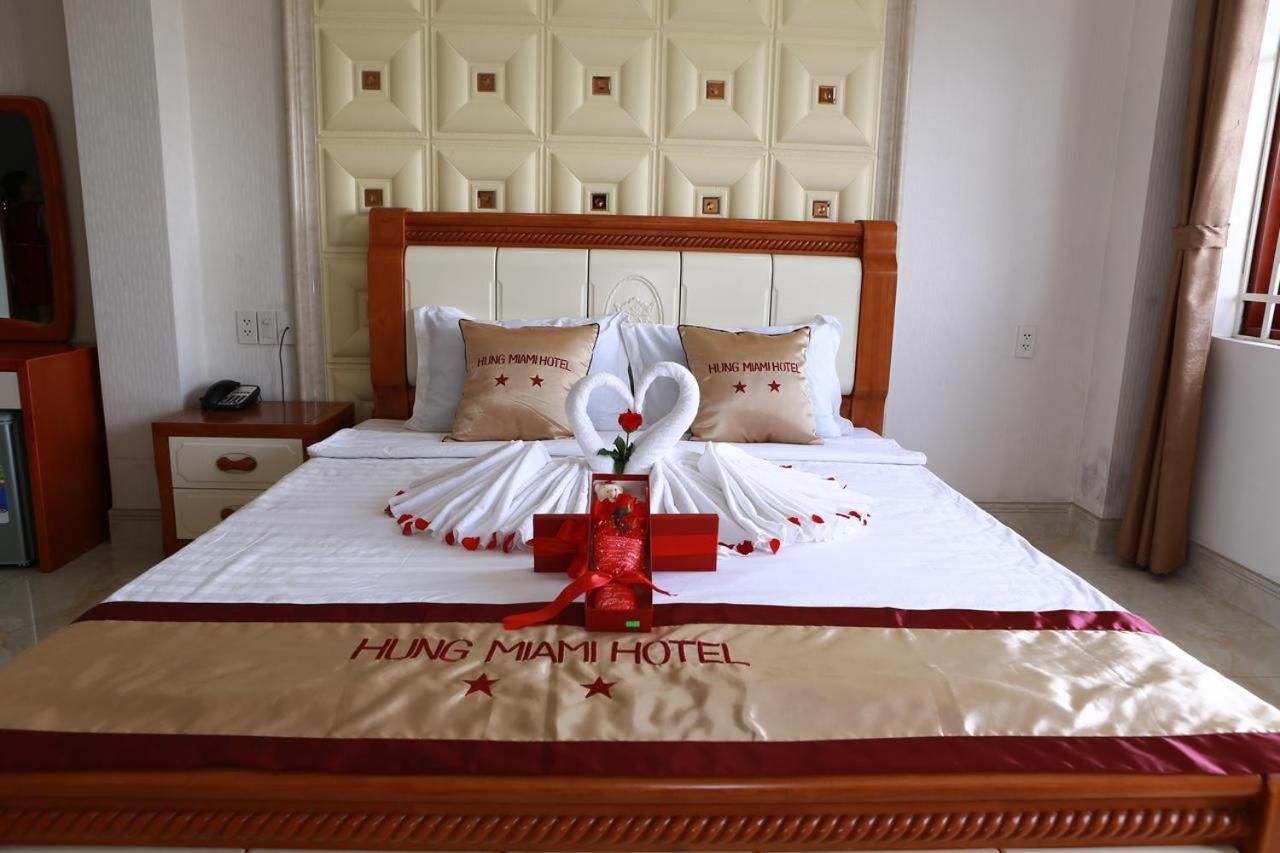 HÙNG MIAMI HOTEl - 2 SAO Hô Chi Minh-Ville Extérieur photo