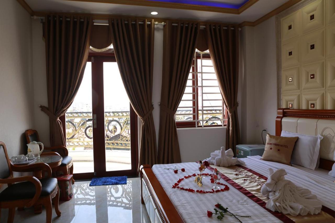HÙNG MIAMI HOTEl - 2 SAO Hô Chi Minh-Ville Extérieur photo