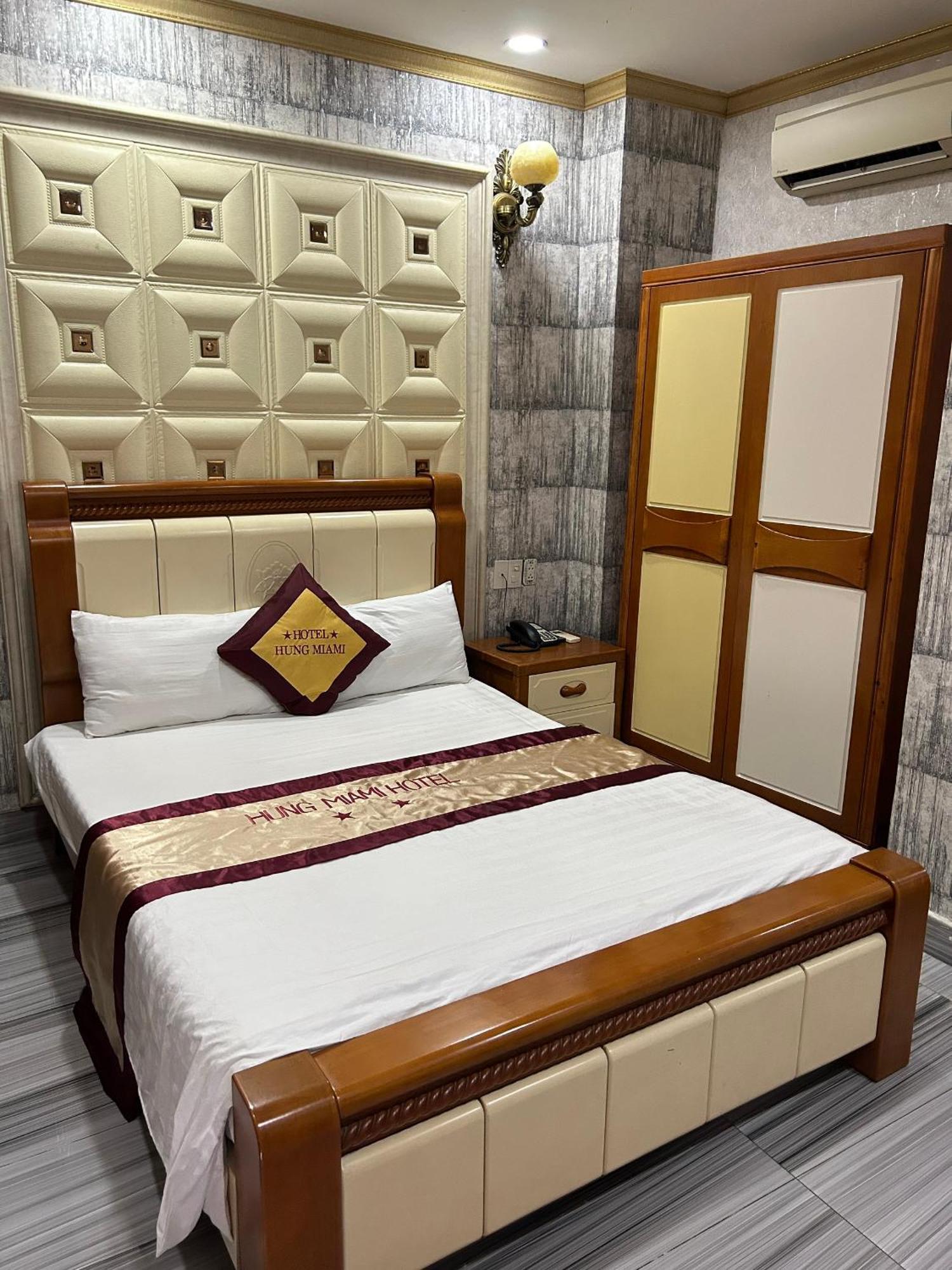 HÙNG MIAMI HOTEl - 2 SAO Hô Chi Minh-Ville Extérieur photo