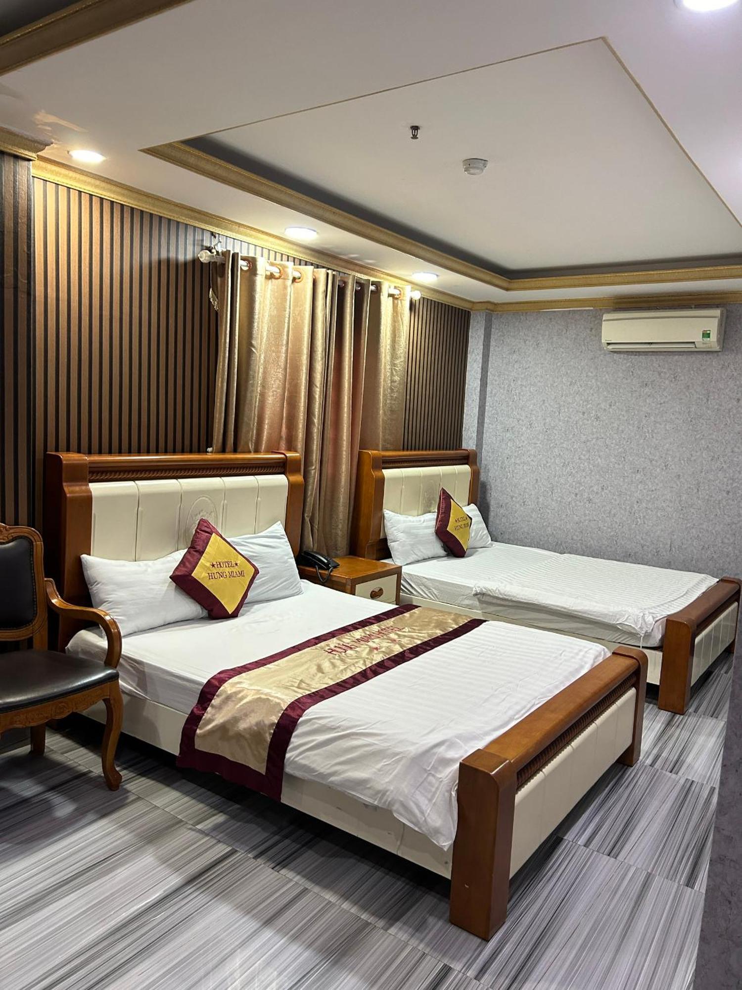 HÙNG MIAMI HOTEl - 2 SAO Hô Chi Minh-Ville Extérieur photo
